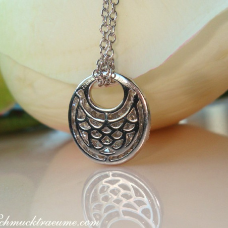Pretty Diamond Pendant incl. Chain
