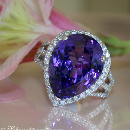 Exquisite AAA Tanzanite Ring with Diamonds