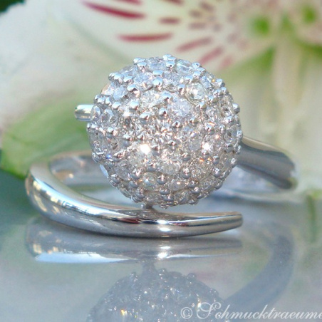 Attractive Pave Ball Diamond Ring