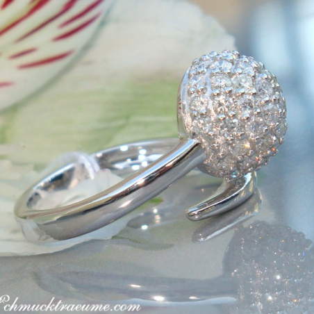 Attractive Pave Ball Diamond Ring