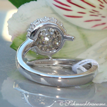 Attractive Pave Ball Diamond Ring