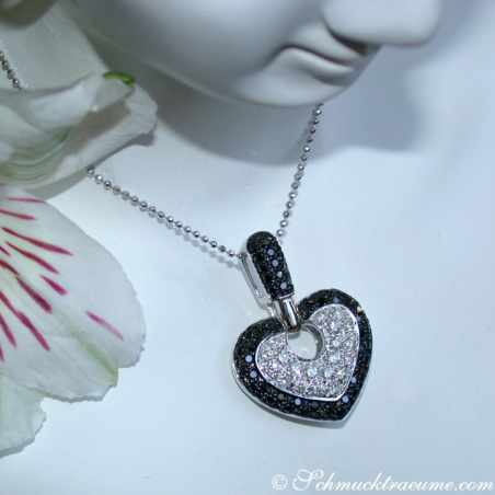 Interesting Black & White Diamond Heart Pendant