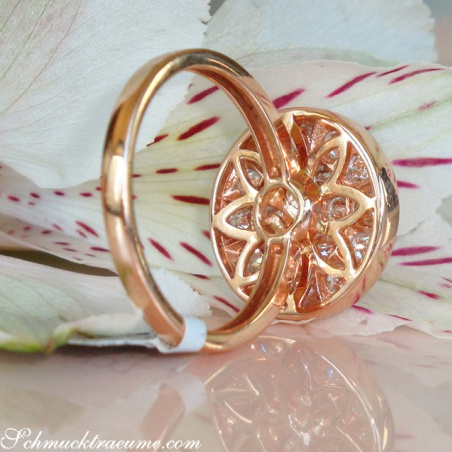 Unusual Diamond Ring in Rose Gold