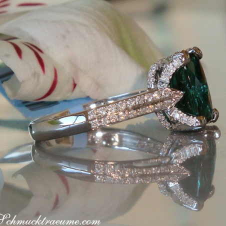 Feminine Green Tourmaline Ring with Diamonds