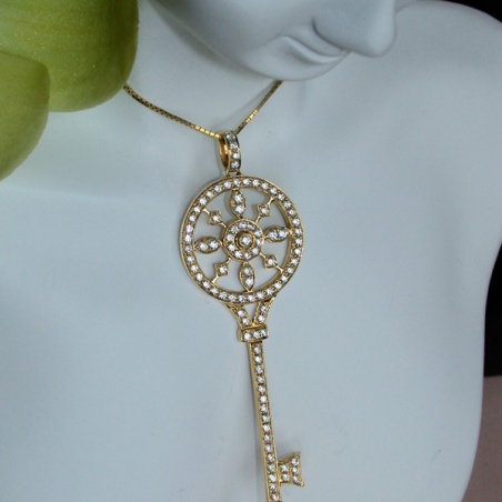 Huge Diamond Key Pendant incl. Chain