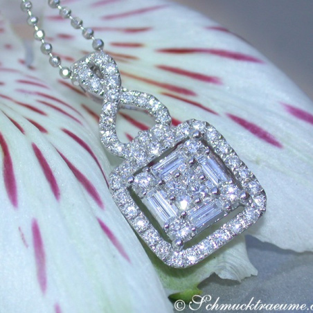 Beautiful Diamond Pendant