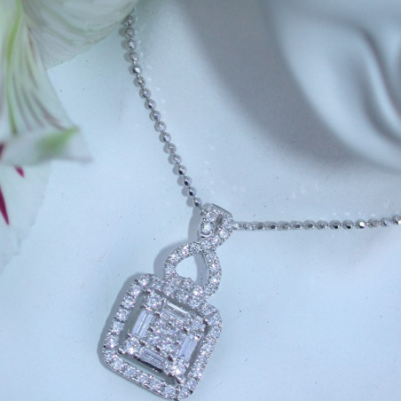 Beautiful Diamond Pendant