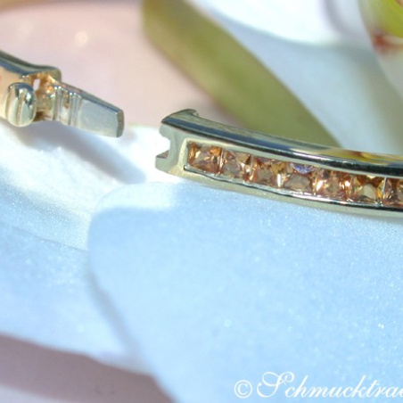 Pretty Orange Sapphire Bangle