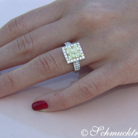 Exquisite Yellow Diamond Ring with White Diamonds