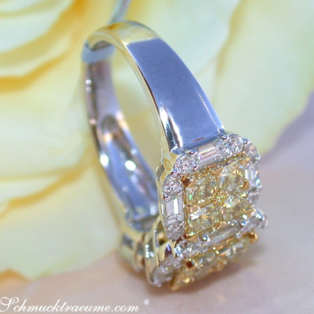 Luxurious yellow & white diamond ring