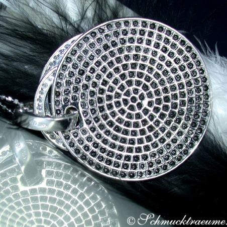 Modifiable Black & White Diamond Pendant