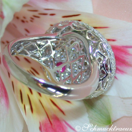Opulent Ruby Diamond Ring