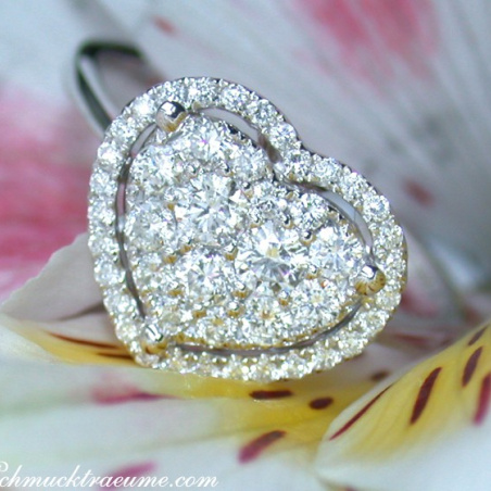 Elegant Diamond Ring in Heart Design