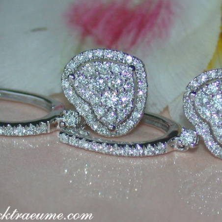 Elegant Diamond Heart Earrings