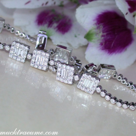 Brillanten Armband mit Diamanten im Baguette-Schliff