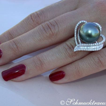 Magnificent Tahitian Pearl Diamond Heart Ring