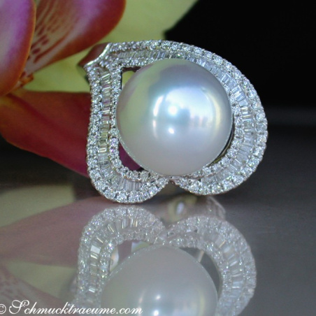 Südseeperle Ring mit Brillanten & Diamanten