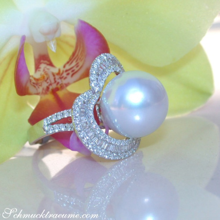 Südseeperle Ring mit Brillanten & Diamanten