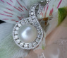 Exquisite Southsea Pearl Pendant with Diamonds