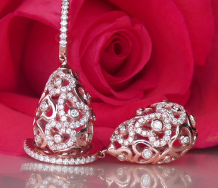 Feminine Diamond Heart Earrings in Rose gold 14k