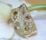 Handsome ring with white & natural brown diamonds