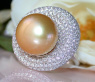 Impressive Diamond Ring with a Golden Southsea Pearl