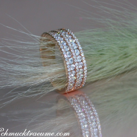 Elegant Diamond Ring