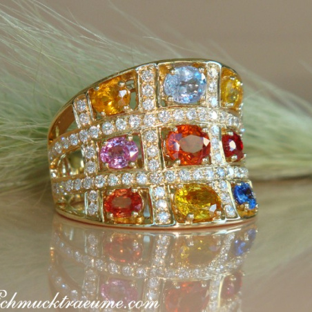 Stately Multicolor Sapphire Ring with Diamonds