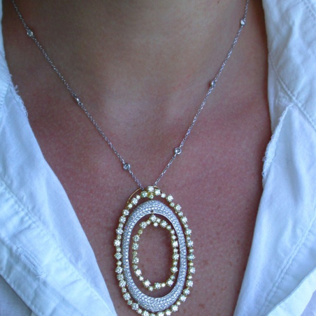 Outstanding Yellow & White Diamond Pendant