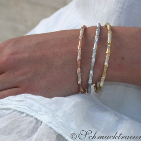 Diamanten Armreifen im Bambus Design