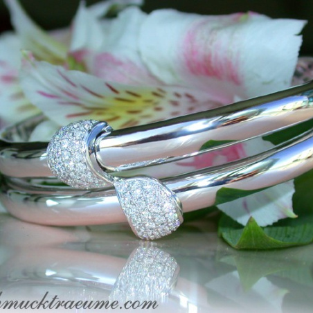Solid Diamond Bangle in White gold 14k