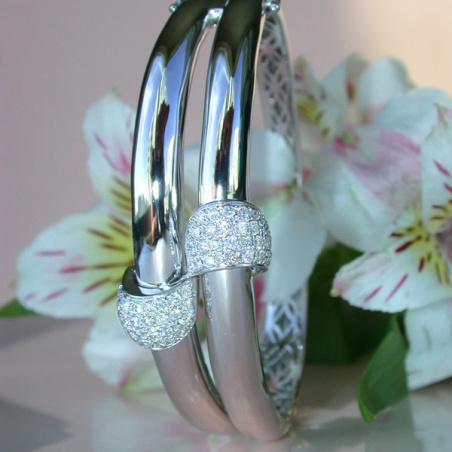 Solid Diamond Bangle in White gold 14k