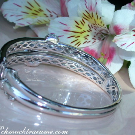 Solid Diamond Bangle in White gold 14k