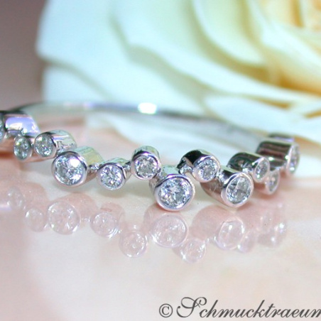 Pretty Diamond Eternity Ring
