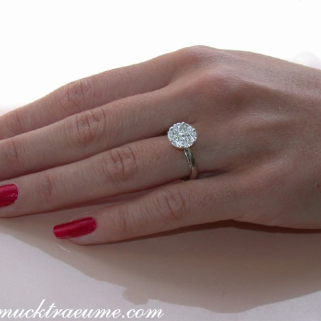 Captivating Diamond Ring (Illusion Design)
