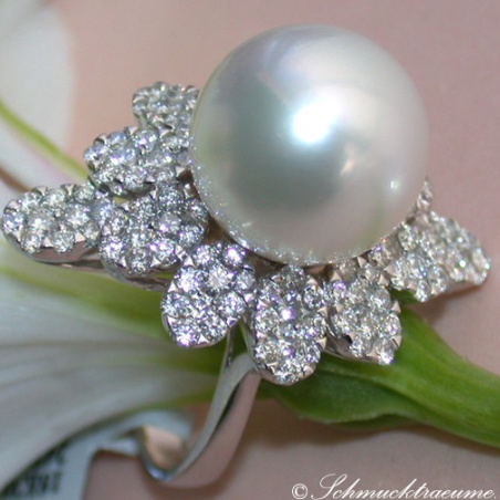 Südseeperle Ring mit Brillanten
