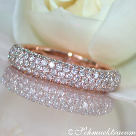 Picture Perfect Diamond Pavé Ring in Rose gold