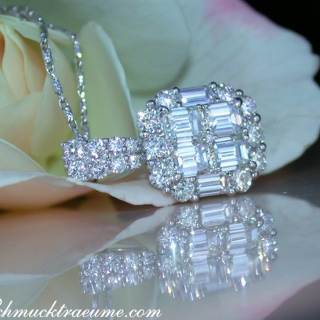 Exquisite Diamond Pendant with Flawless Diamonds