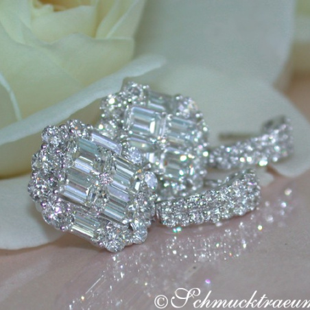 Exquisite Diamond Earrings with Flawless Diamonds