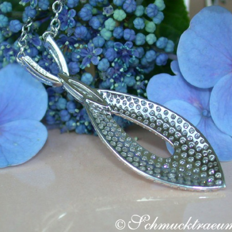 Exquisite Diamond Necklace