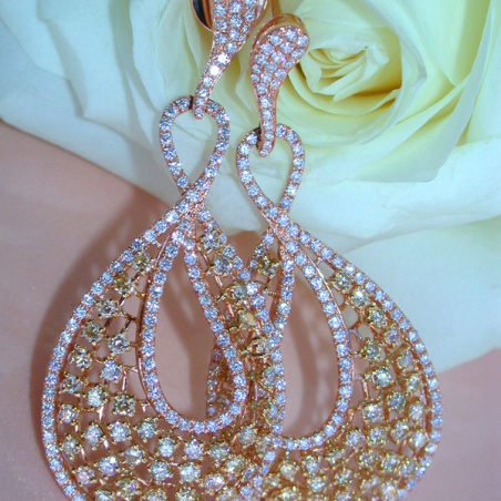 High-carat Earrings with Yellow & White Diamonds