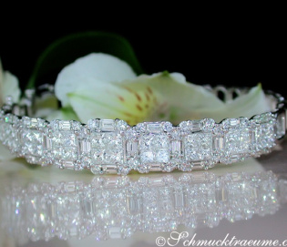 Fabulous Bangle with Brilliant, Princess & Baguette Diamonds