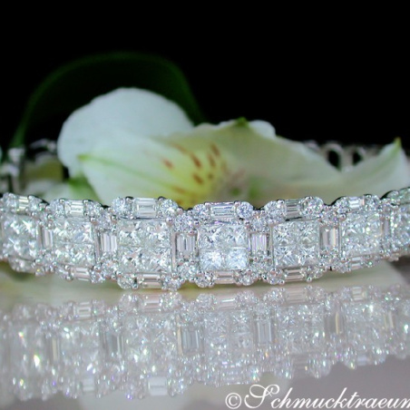 Fabulous Bangle with Brilliant, Princess & Baguette Diamonds