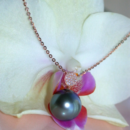 Precious Tahitian Pearl Diamond Pendant incl. Chain