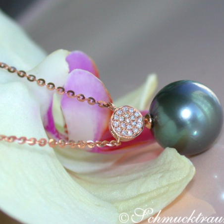 Precious Tahitian Pearl Diamond Pendant incl. Chain