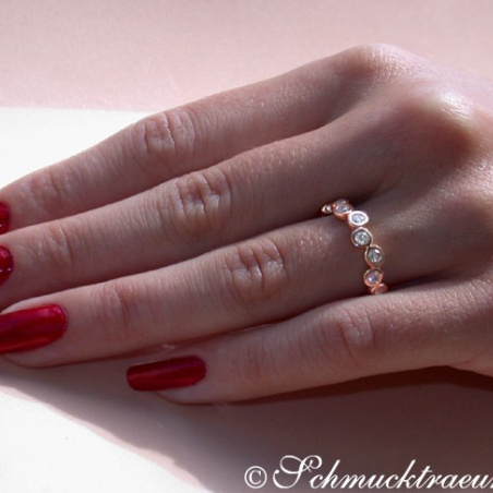 Timeless Diamond Eternity Ring in Rose gold