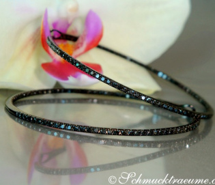 Striking Black Diamond Hoops (Ø 47 mm)