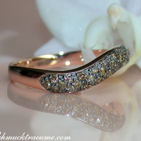 Curved Brown Diamond Pavé Ring