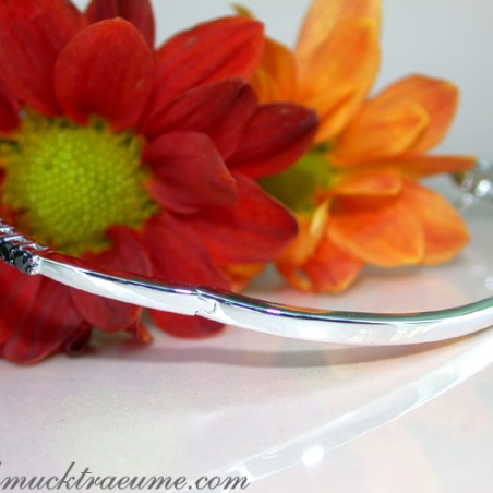 Timeless Bangle with Black Diamonds