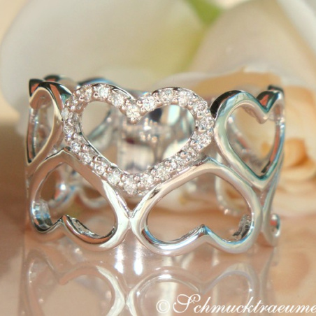 Enchanting Diamond Heart Ring